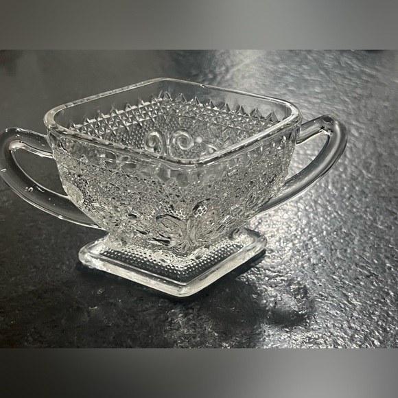 Indiana Glass Vintage Cream and Sugar set Sandwich glass Diamond Shape. - Picture 2 of 4